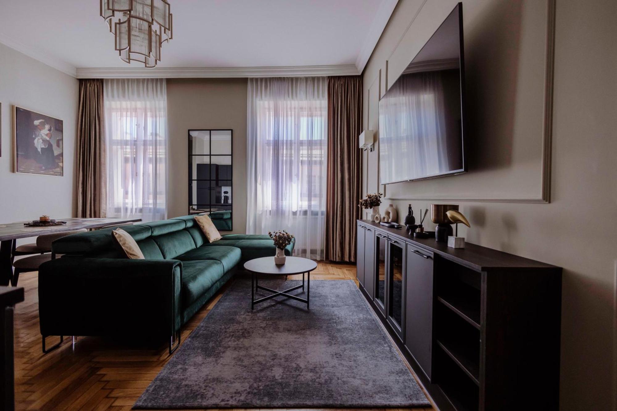 Crown Pearl - Wonderful Apartment, 110Scm, 4 Rooms Krakov Exteriér fotografie