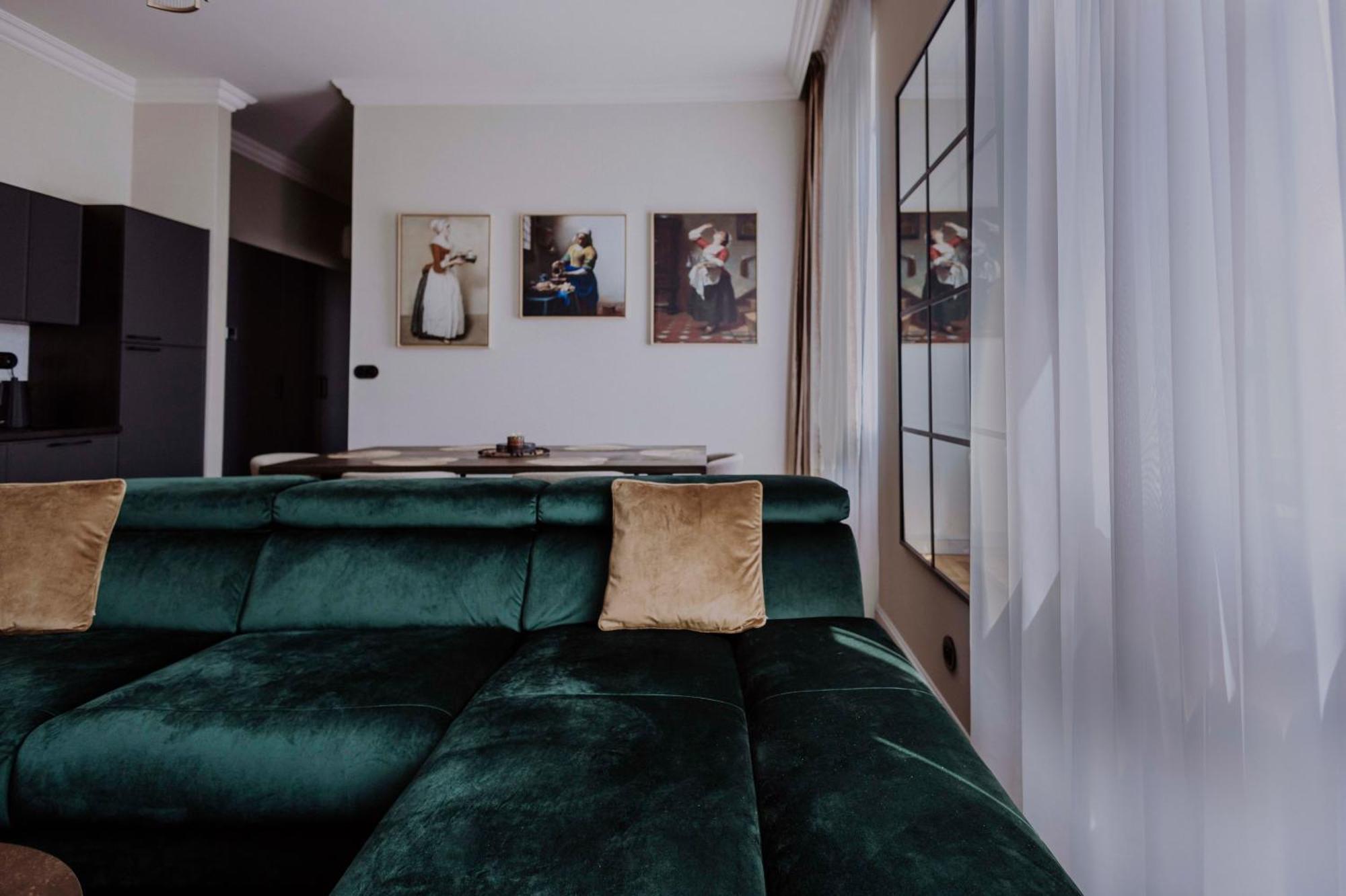 Crown Pearl - Wonderful Apartment, 110Scm, 4 Rooms Krakov Exteriér fotografie