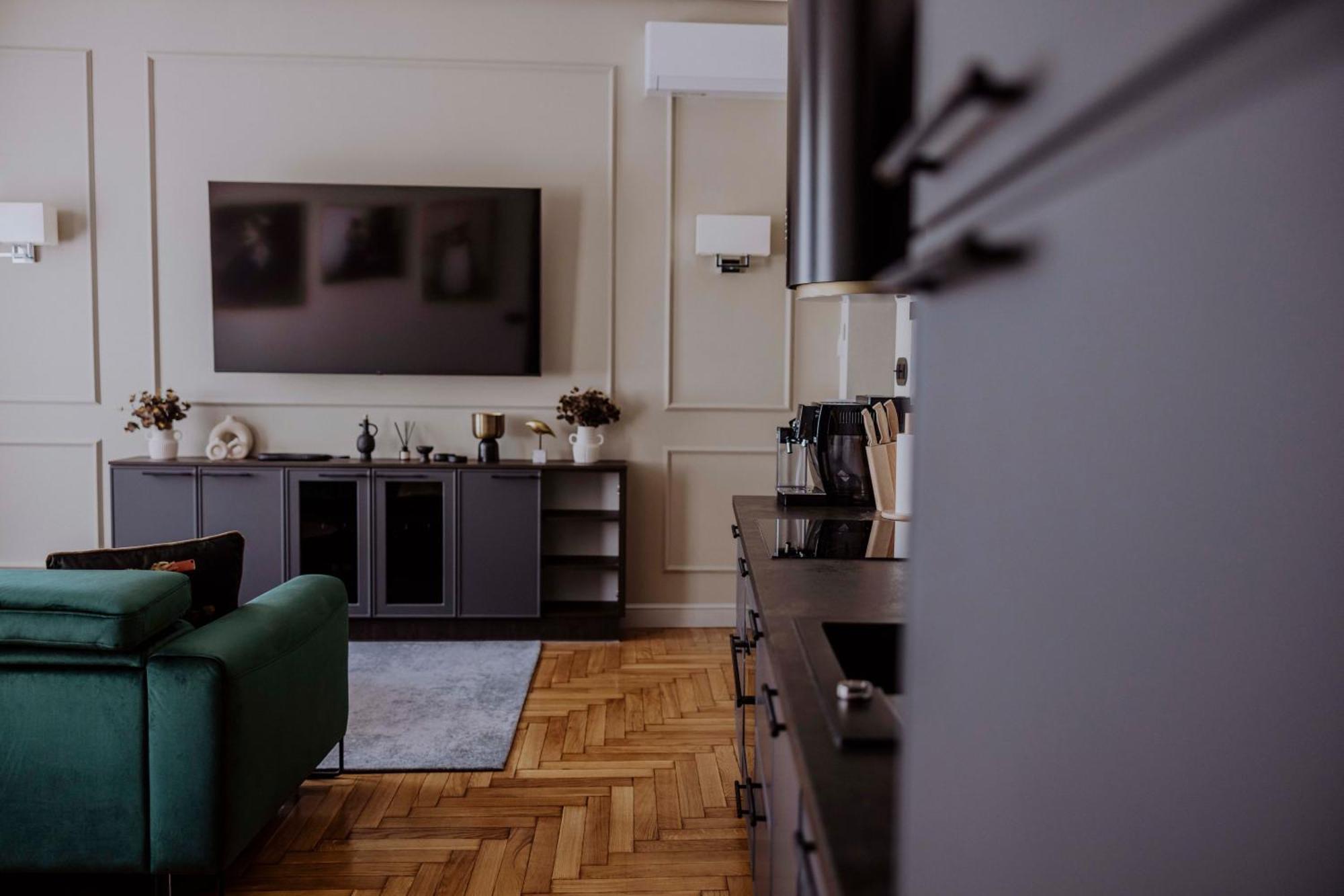Crown Pearl - Wonderful Apartment, 110Scm, 4 Rooms Krakov Exteriér fotografie
