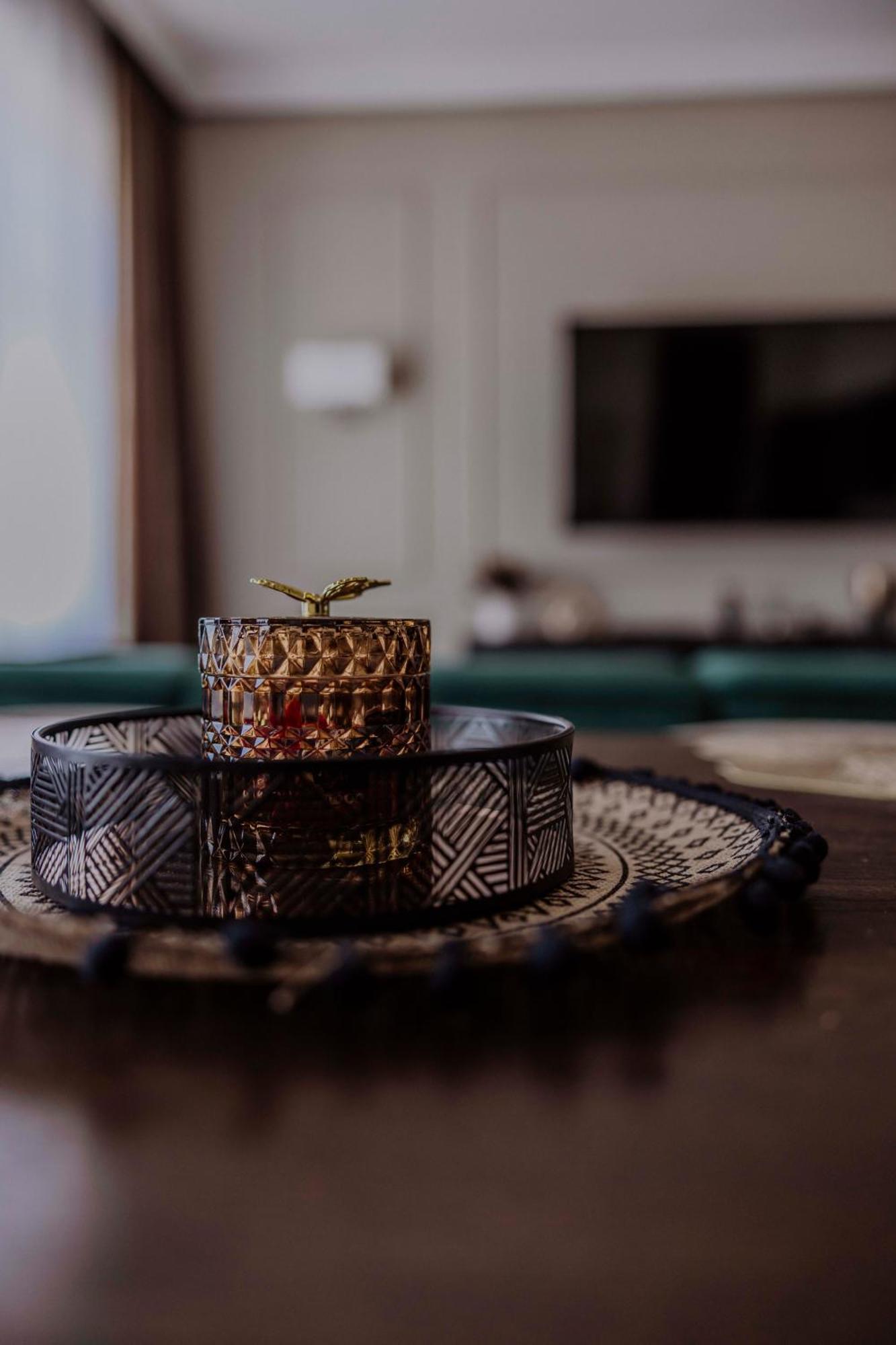 Crown Pearl - Wonderful Apartment, 110Scm, 4 Rooms Krakov Exteriér fotografie